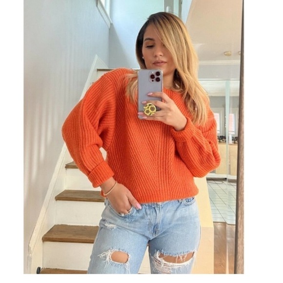 Joie skirt and jumper set - Picture 2 of 16